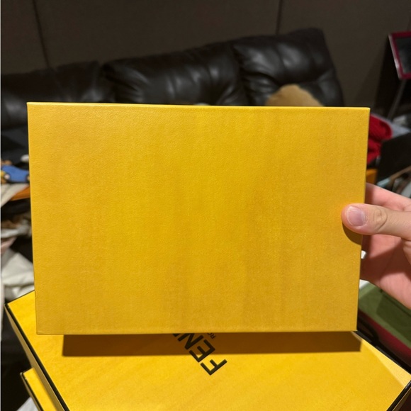 Fendi Box - Picture 4 of 10